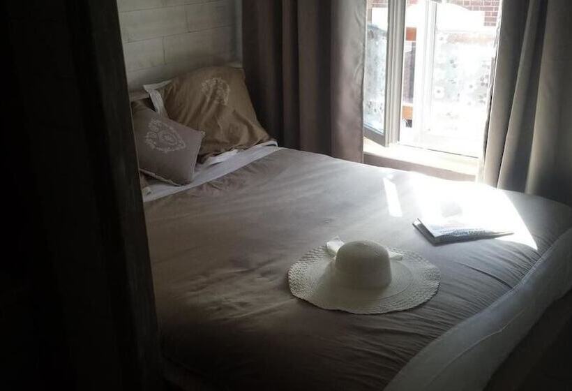 膳宿费 Aux Délices D'elise