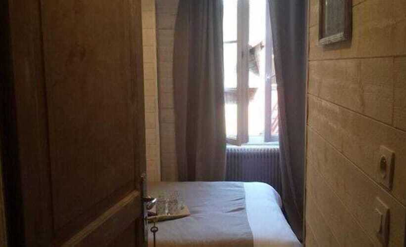 膳宿费 Aux Délices D'elise