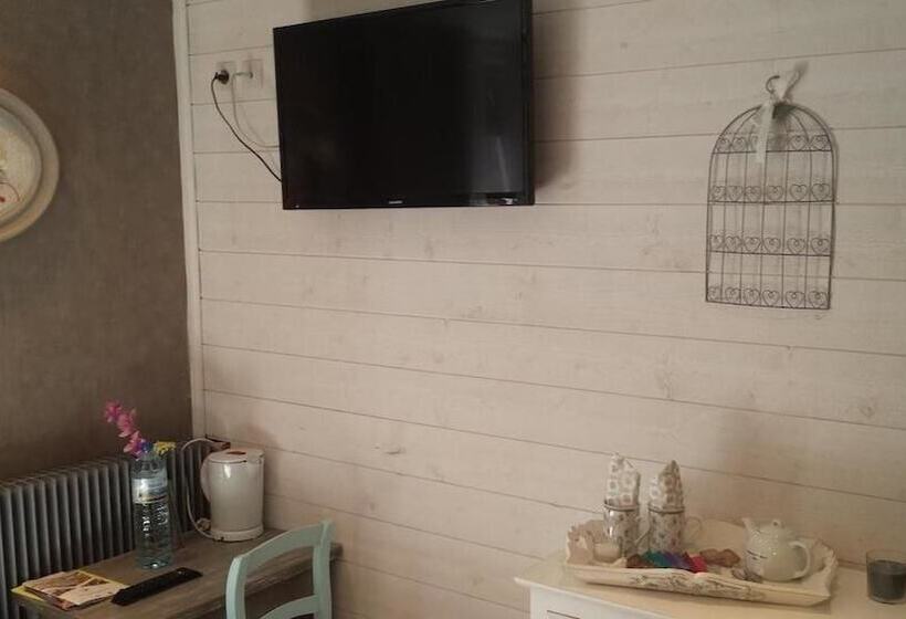 膳宿费 Aux Délices D'elise