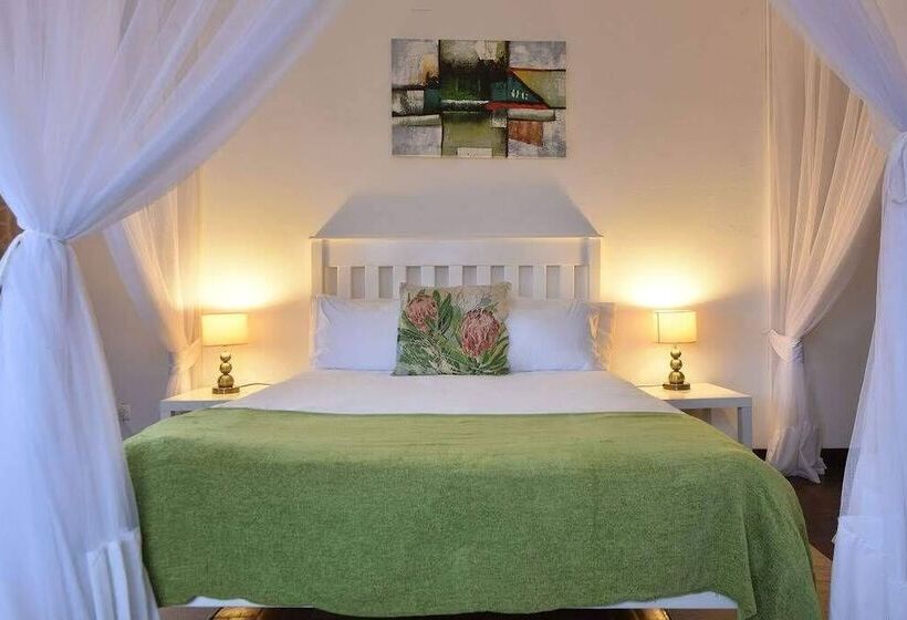 פנסיון Sommerschield Guest House & Restaurant