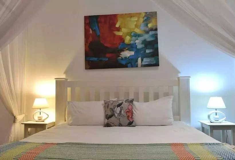 پانسیون Sommerschield Guest House & Restaurant