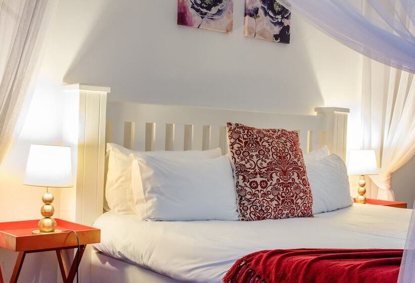 פנסיון Sommerschield Guest House & Restaurant