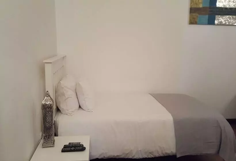 پانسیون Sommerschield Guest House & Restaurant