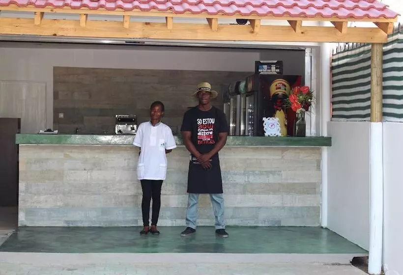 پانسیون Sommerschield Guest House & Restaurant