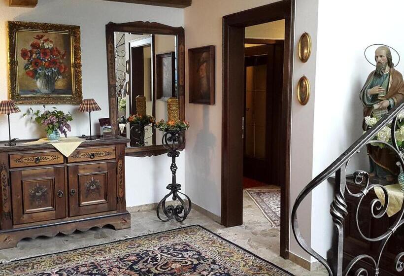 تختخواب و صبحانه Haus Am Moos