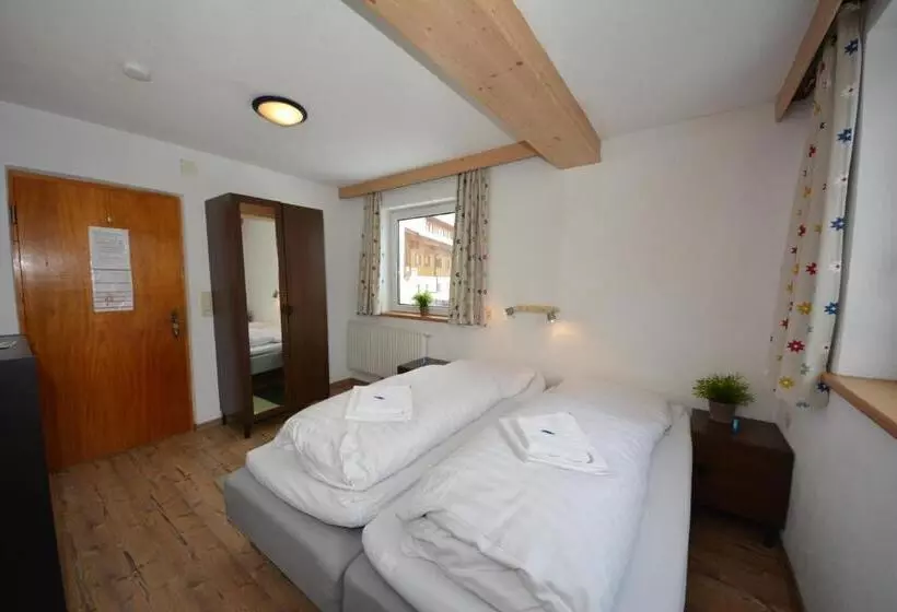 Bed and Breakfast Haus Irmgard By Châtel Reizen