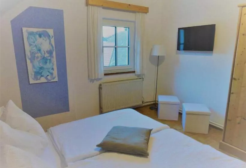 Aamiaismajoitus (B&B) Wohlfühlpension Kreischberg