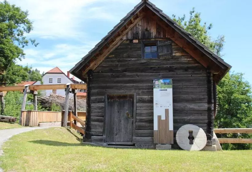 Aamiaismajoitus (B&B) Wohlfühlpension Kreischberg