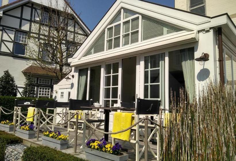 Отель Apostrophe - De Haan