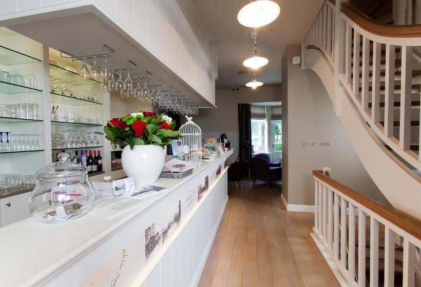 Отель Apostrophe - De Haan