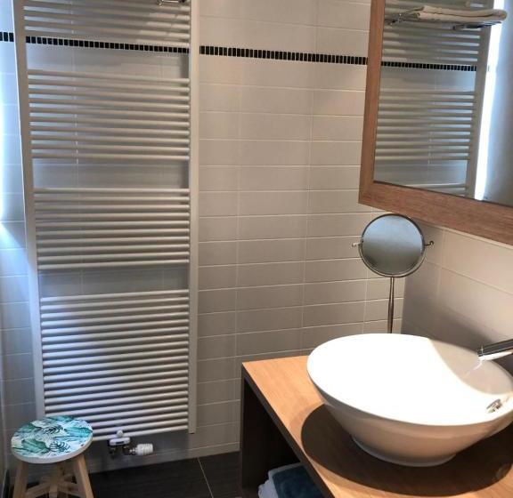 Отель Apostrophe - De Haan