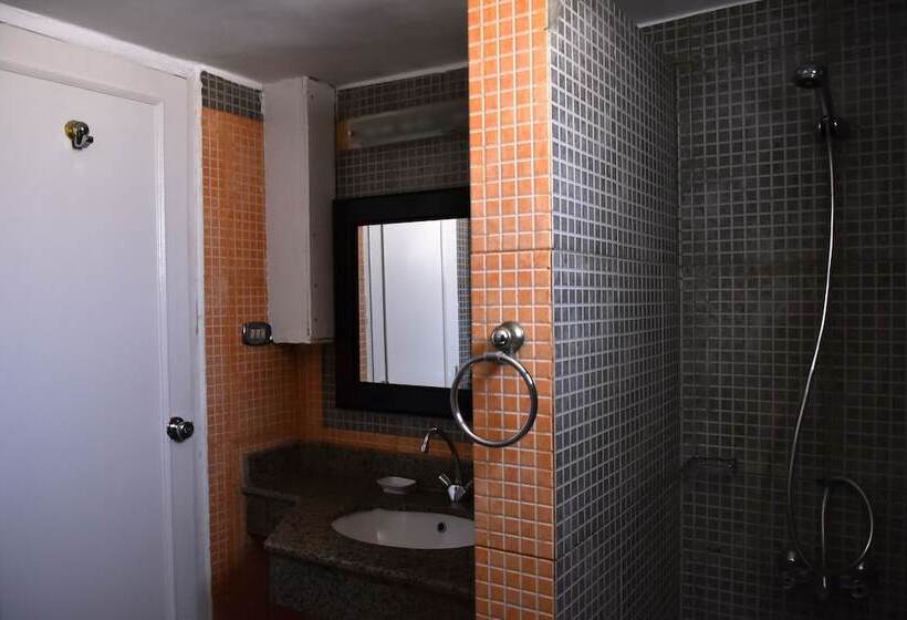 هتل Coral Garden Beach Resort