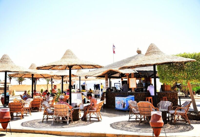 هتل Coral Garden Beach Resort