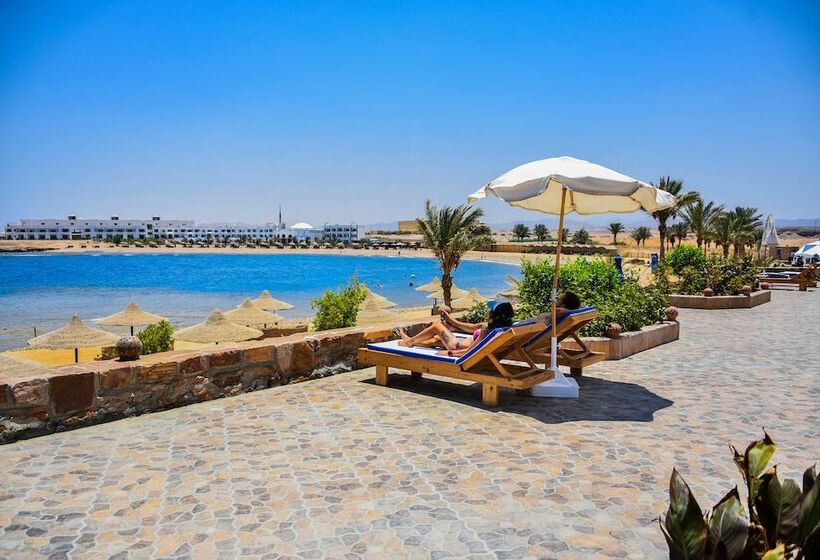 هتل Coral Garden Beach Resort