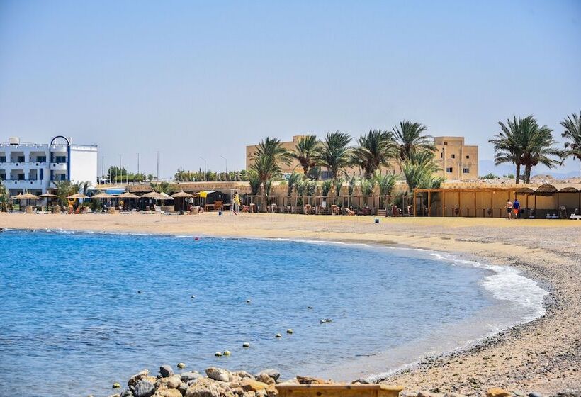 هتل Coral Garden Beach Resort