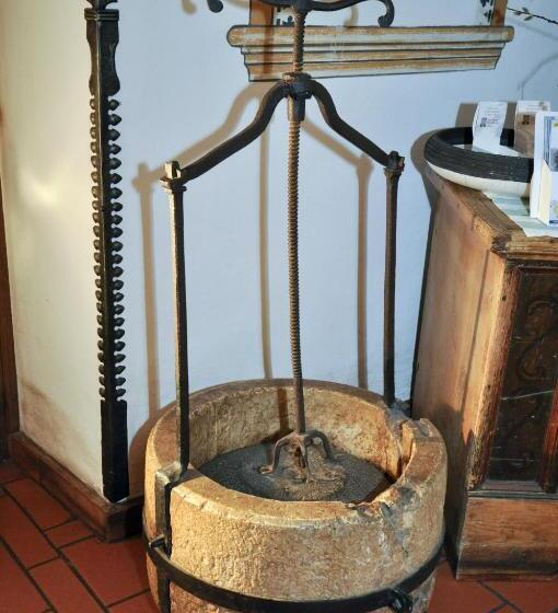 ホテル Gasthof Tell