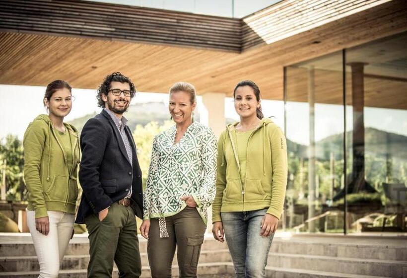 ホテル Malat Weingut Und