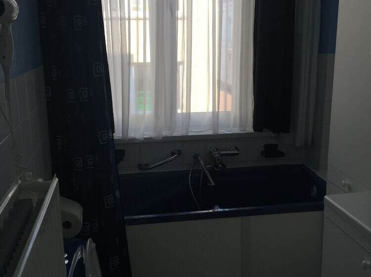 酒店 Restaurant De Viertorre