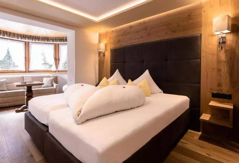 Hotel Schlosshof