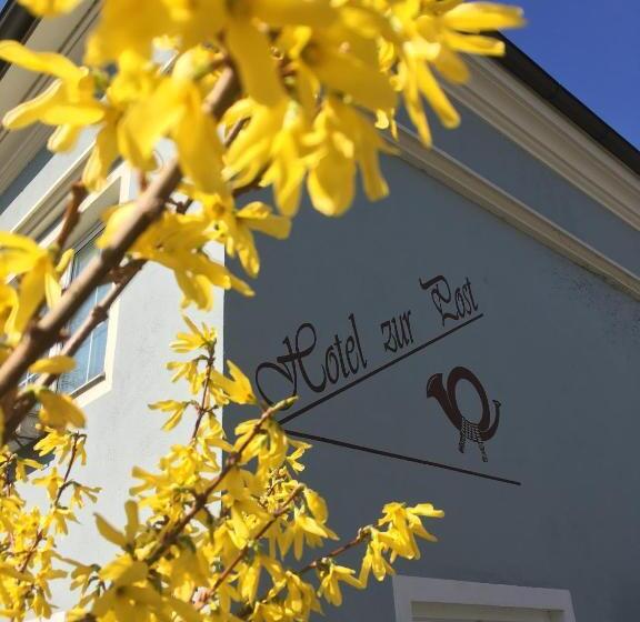 ホテル Zur Post