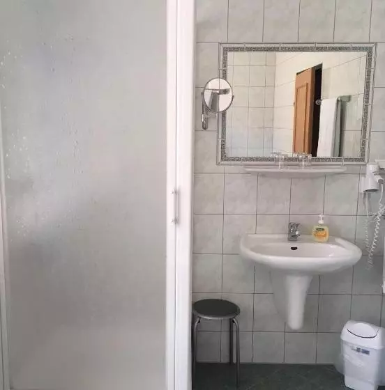 ホテル Zur Post