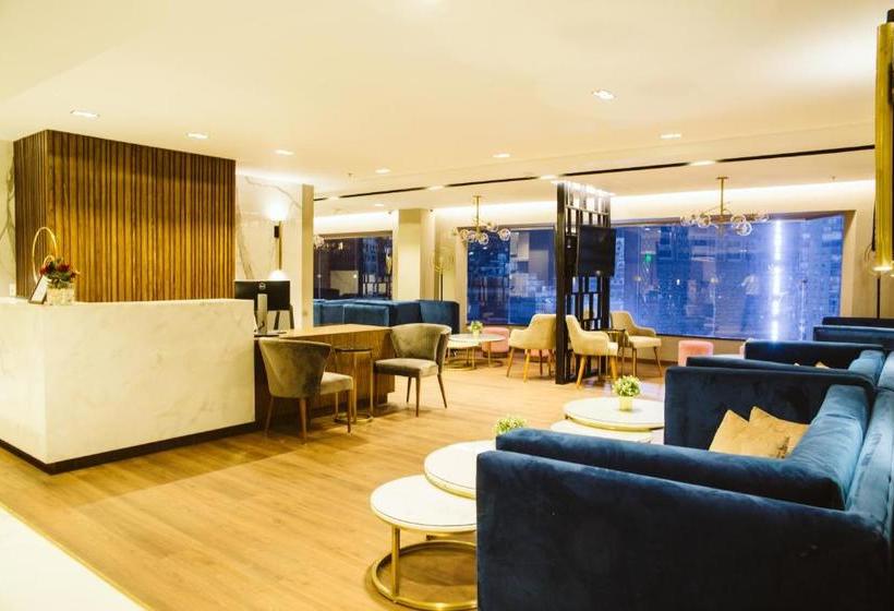 Pyramisa Downtown Residence