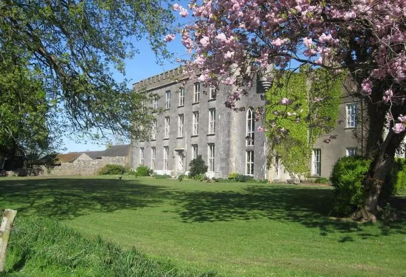 Ash Hill B & B