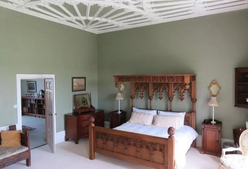 Ash Hill B & B