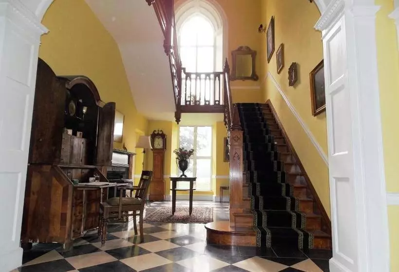 Ash Hill B & B