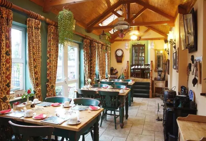 تختخواب و صبحانه Glen Gat House