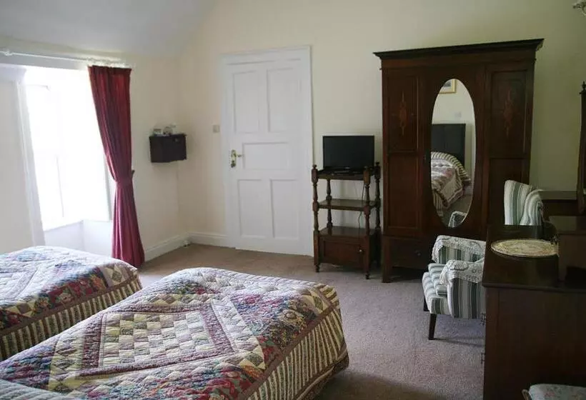 تختخواب و صبحانه Muxnaw Lodge