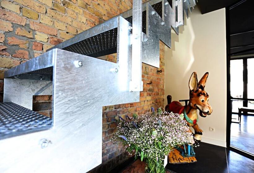 تختخواب و صبحانه Studio 't Ponton