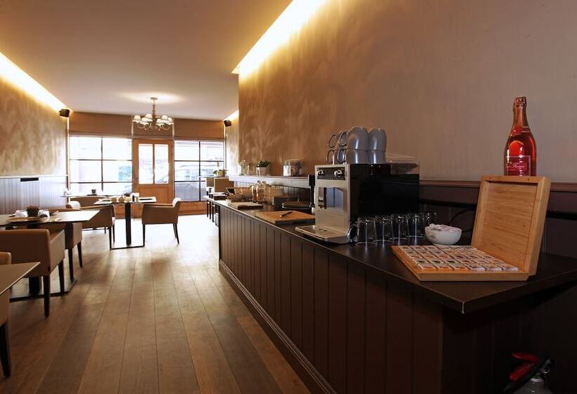 تختخواب و صبحانه Studio 't Ponton