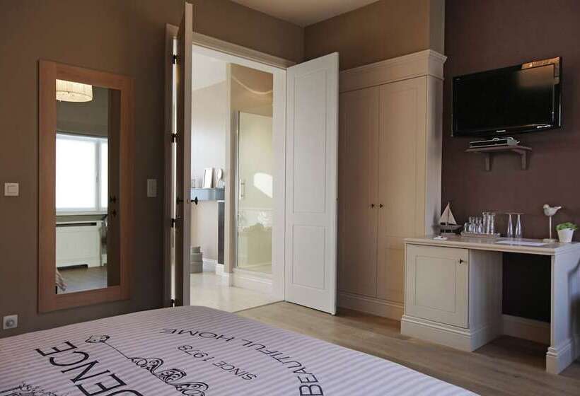 تختخواب و صبحانه Studio 't Ponton