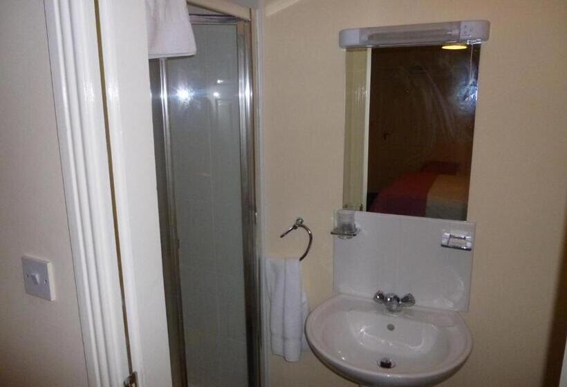 住宿加早餐 The Schooner Tavern