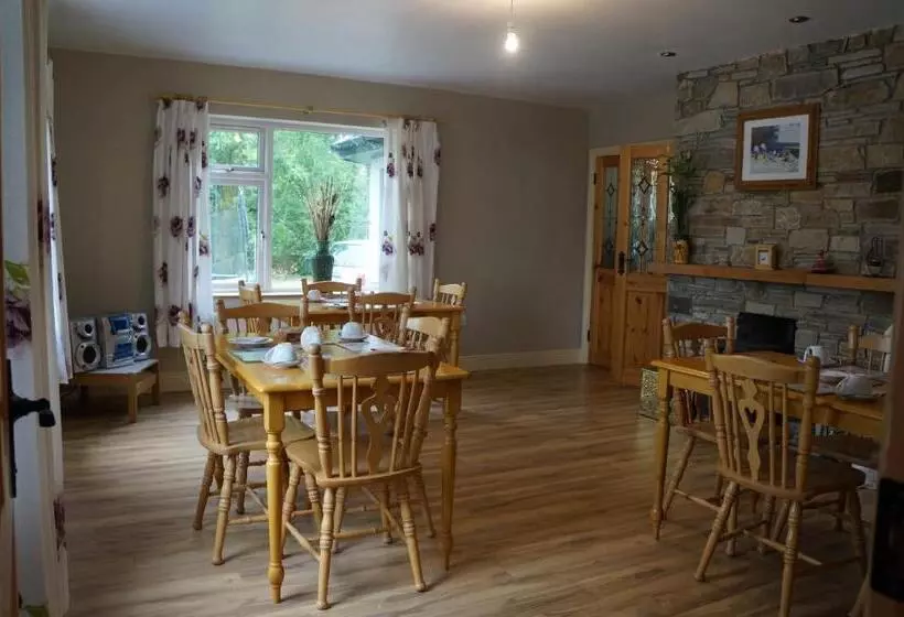 Deerbrook House B&b