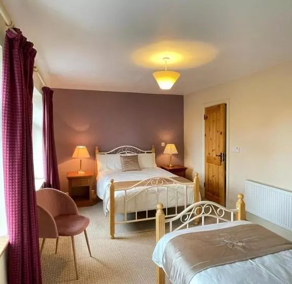 Deerbrook House B&b