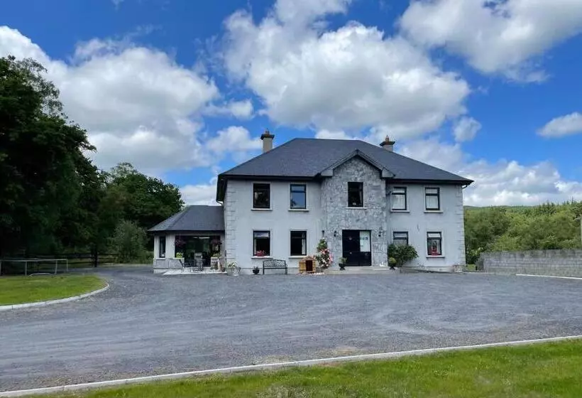 Deerbrook House B&b