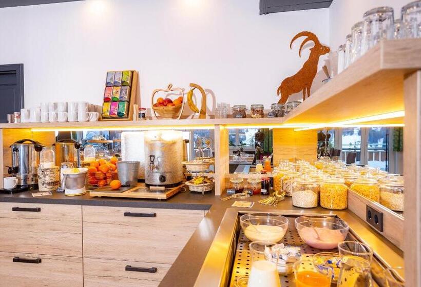 هتل Haus Garni Luggi Leitner