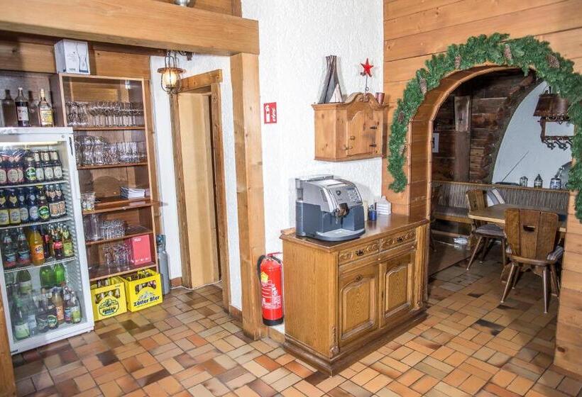 هتل Haus Garni Luggi Leitner