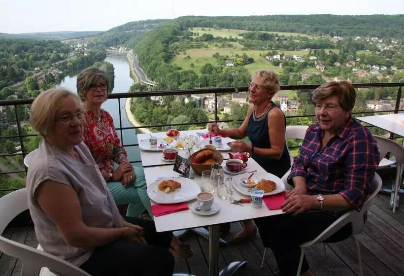 Hotelli La Fête Au Palais