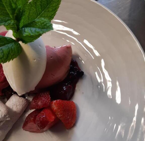 ホテル Wirtshaus Restaurant Pension Steirerland