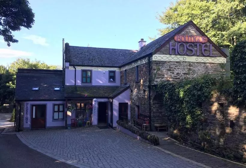 Moville Boutique Hostel & Apartments