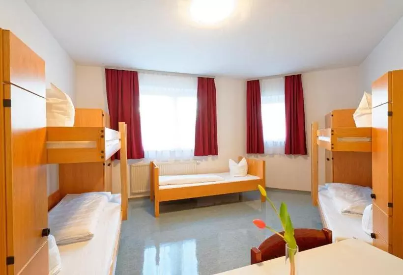 هاستل Jugend  Und Familiengästehaus Klagenfurt