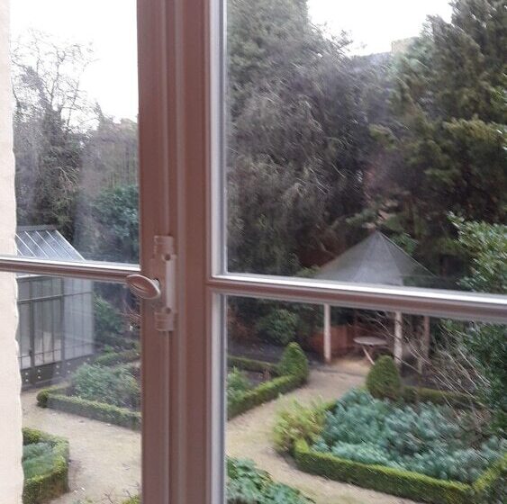 B&b De Corenbloem Luxury Guesthouse Adults Only