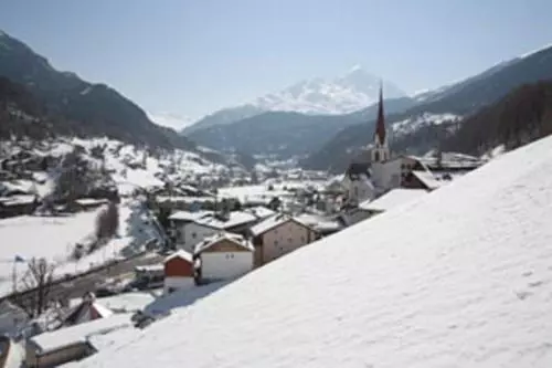 تختخواب و صبحانه Gästehaus Marco