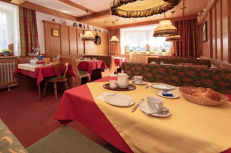 تختخواب و صبحانه Gästehaus Marco