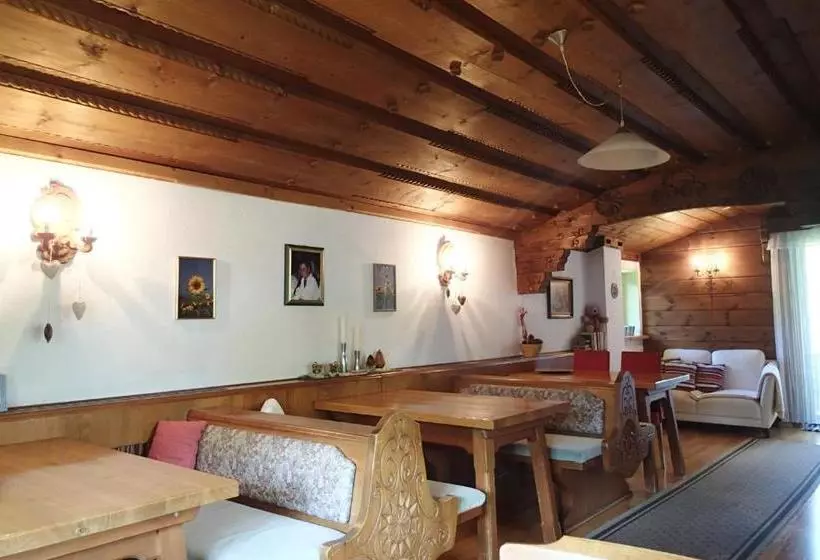 Aamiaismajoitus (B&B) Gästehaus Rosa Leitgeb