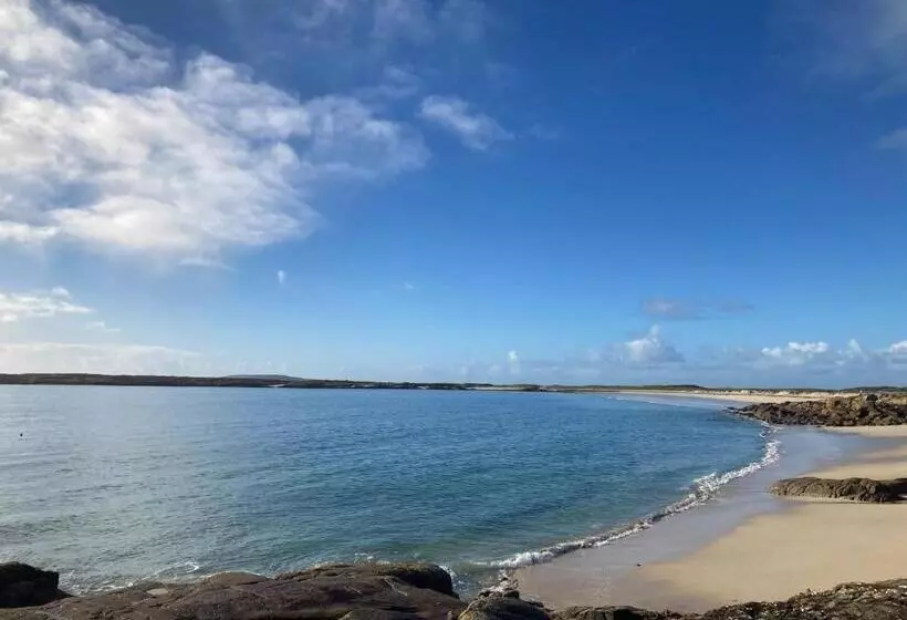 ベッドアンドブレックファースト Roundstone Retreats Islandview