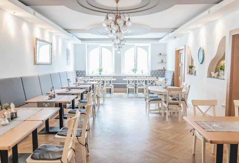 Bed and Breakfast Landhotel Stegersbach